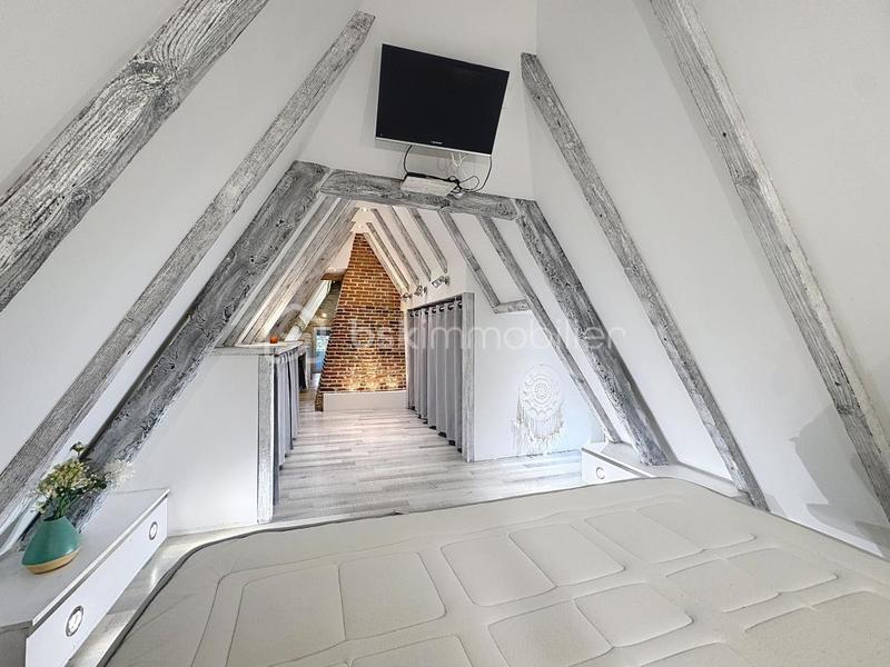 Chaumière - 64 m² - 3 pièces