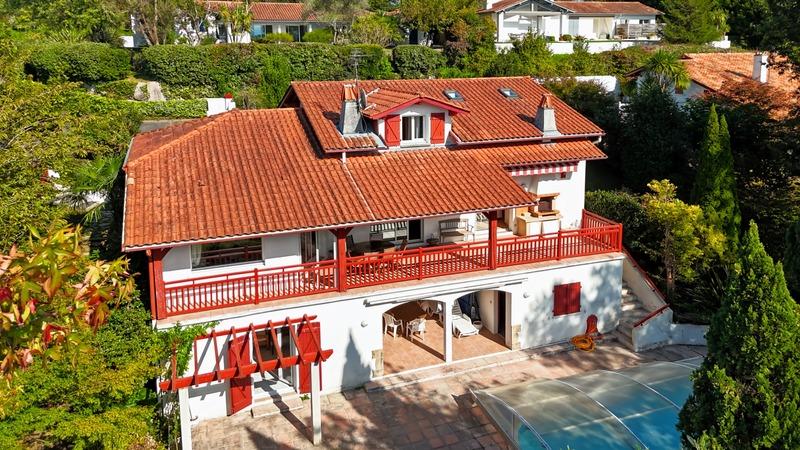 Maison - 190 m² - 5 pièces