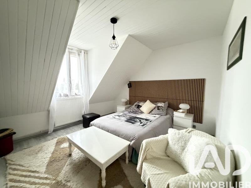 Maison - 136 m² - 6 pièces