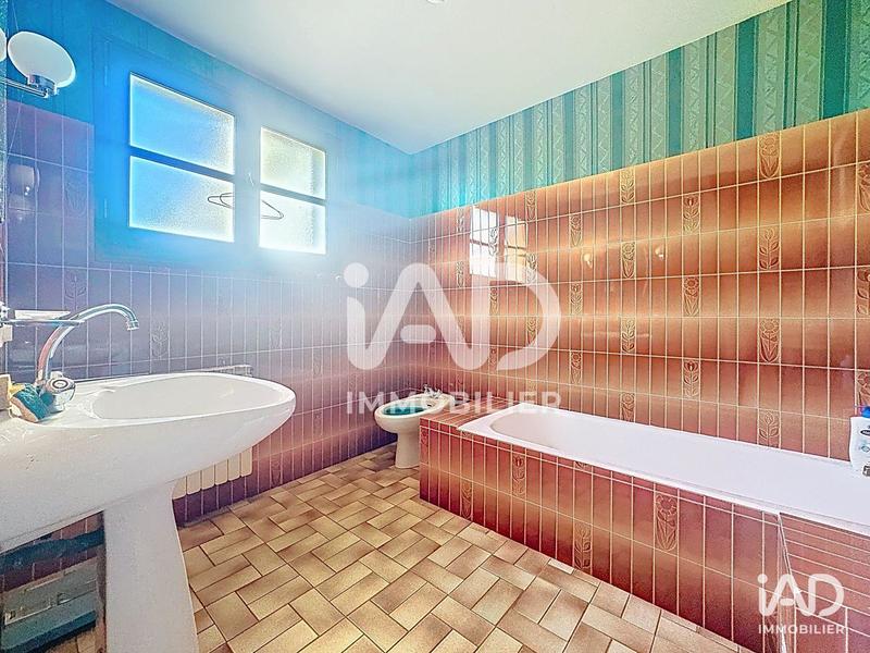 Maison - 96 m² - 4 pièces