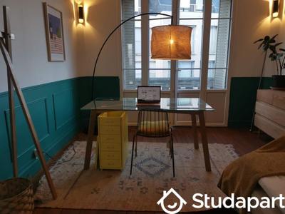 Chambre - 9 m² - 1 pièce