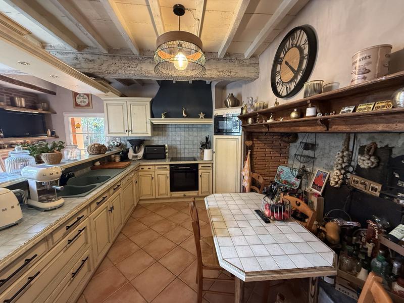 Maison ancienne - 161 m² - 6 pièces