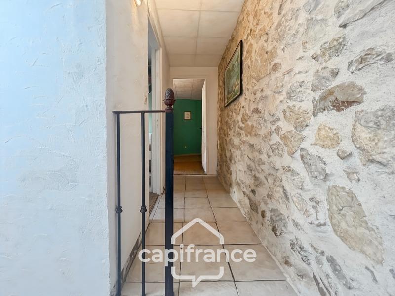 Maison en pierre - 67 m² - 4 pièces