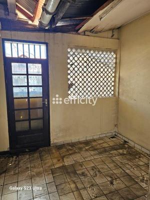 Immeuble - 284 m² - 10 pièces