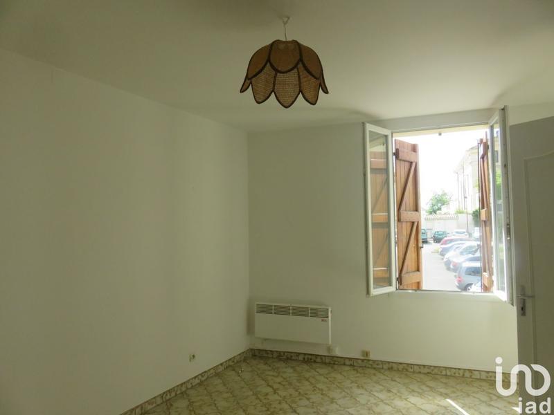 Immeuble - 83 m² - 8 pièces