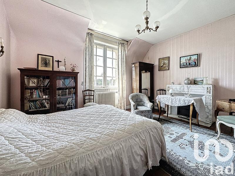 Maison - 188 m² - 8 pièces