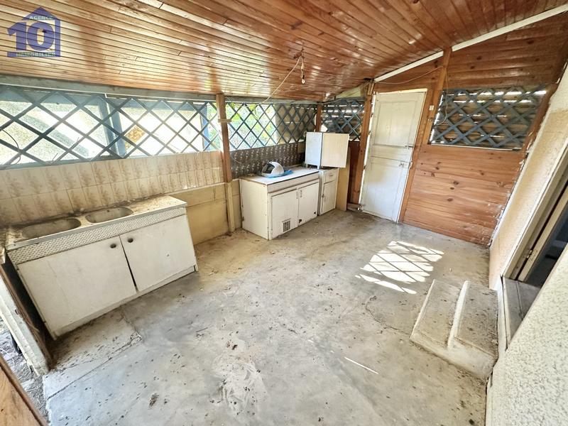 Terrain de loisirs - 730 m²