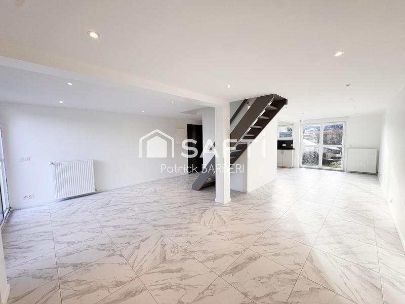 Maison - 109 m² - 6 pièces