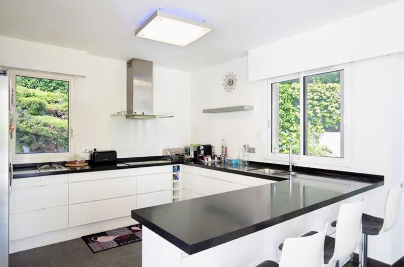 Villa - 200 m² - 5 pièces