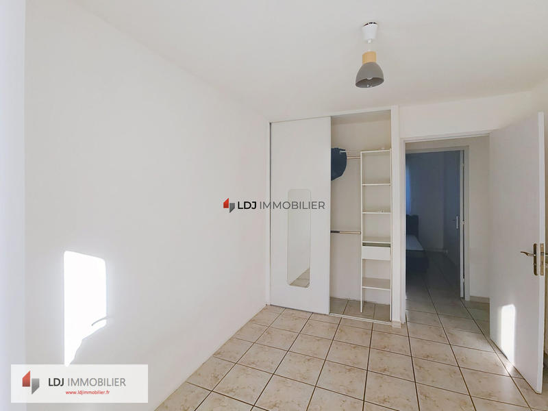 Appartement - 70 m² - 4 pièces