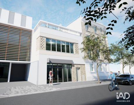 Local commercial - 218 m²