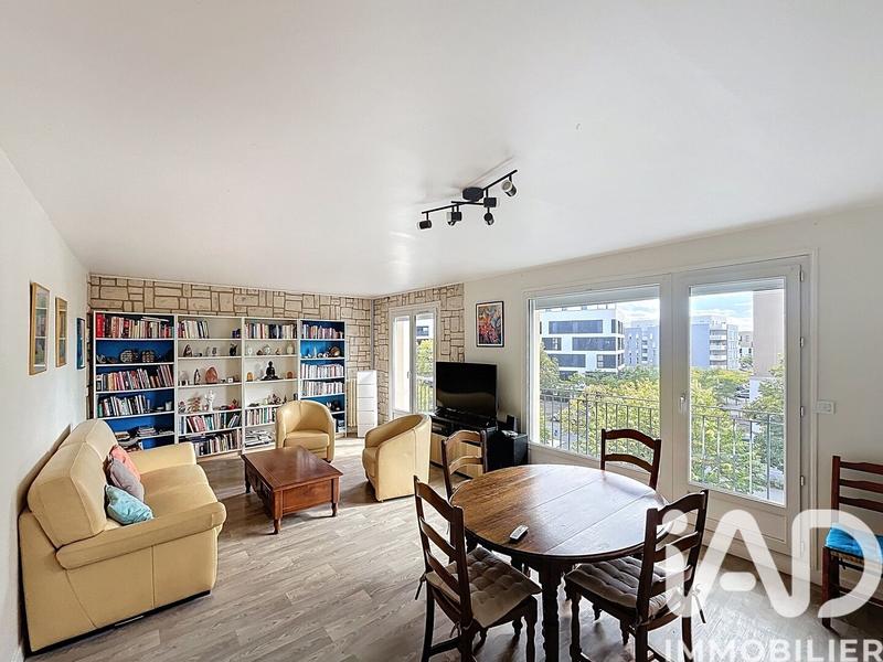 Appartement - 67 m² - 3 pièces