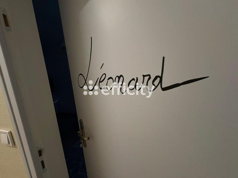 Appartement - 102 m² - 5 pièces