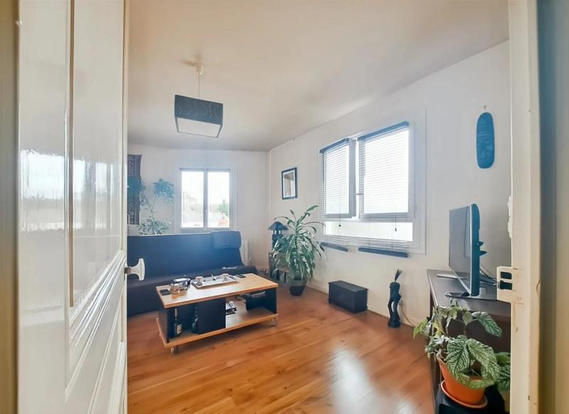 Appartement - 172 m² - 8 pièces