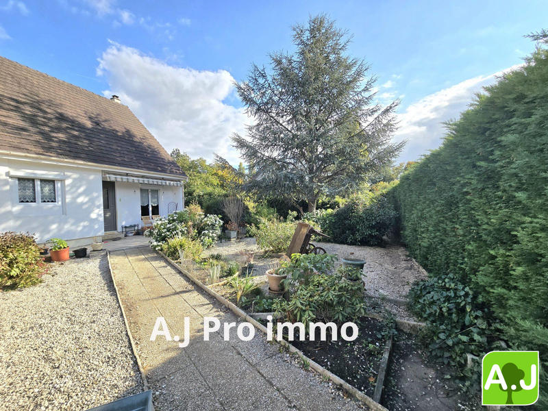 Maison - 102 m² - 5 pièces