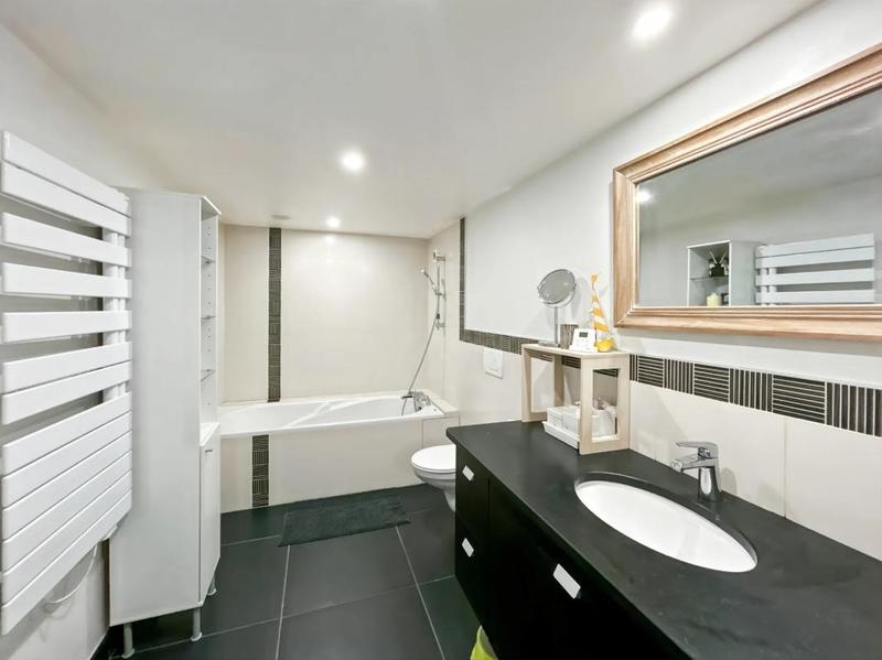 Duplex - 260 m² - 10 pièces