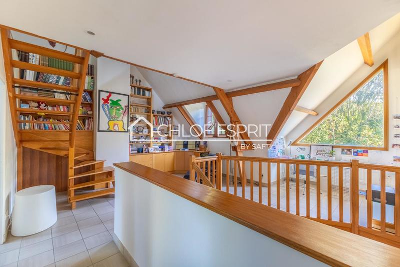 Maison - 140 m² - 6 pièces