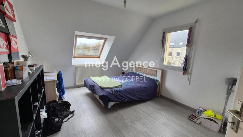 Maison - 192 m² - 9 pièces