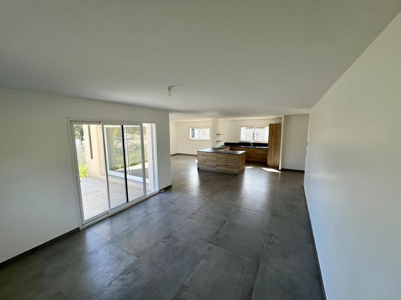 Villa - 150 m² - 5 pièces