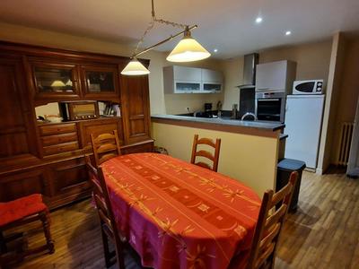 Maison - 191 m² - 5 pièces