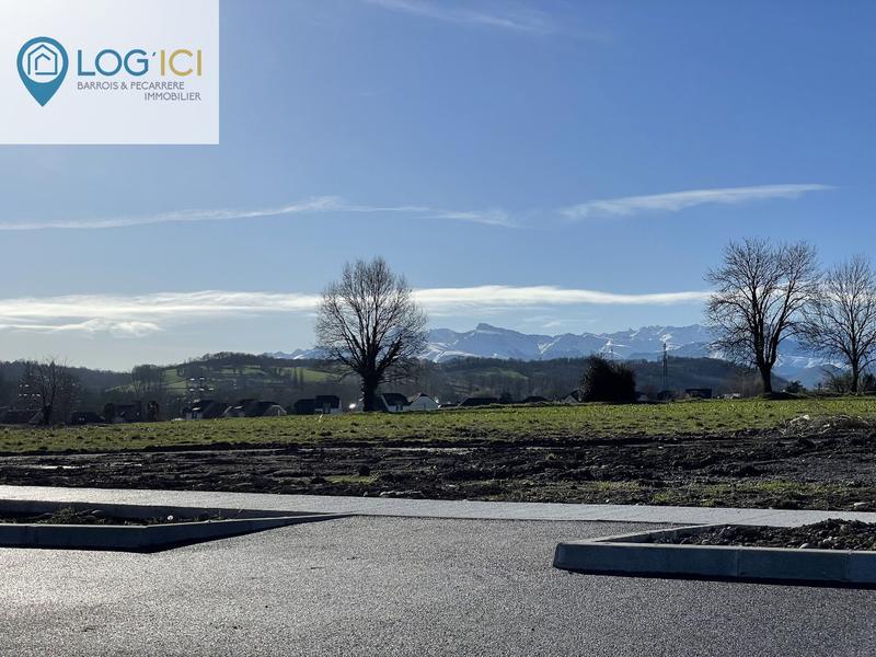 Terrain constructible - 744 m²