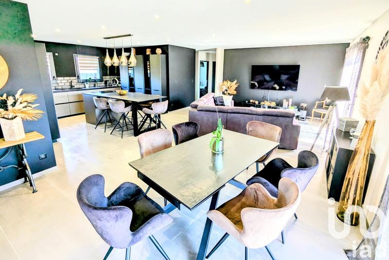 Maison - 107 m² - 5 pièces