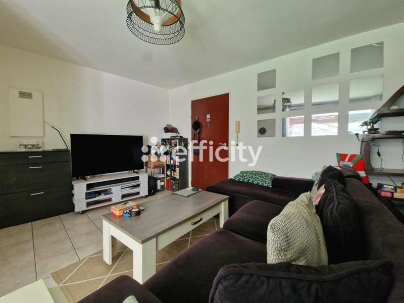 Appartement - 60 m² - 2 pièces