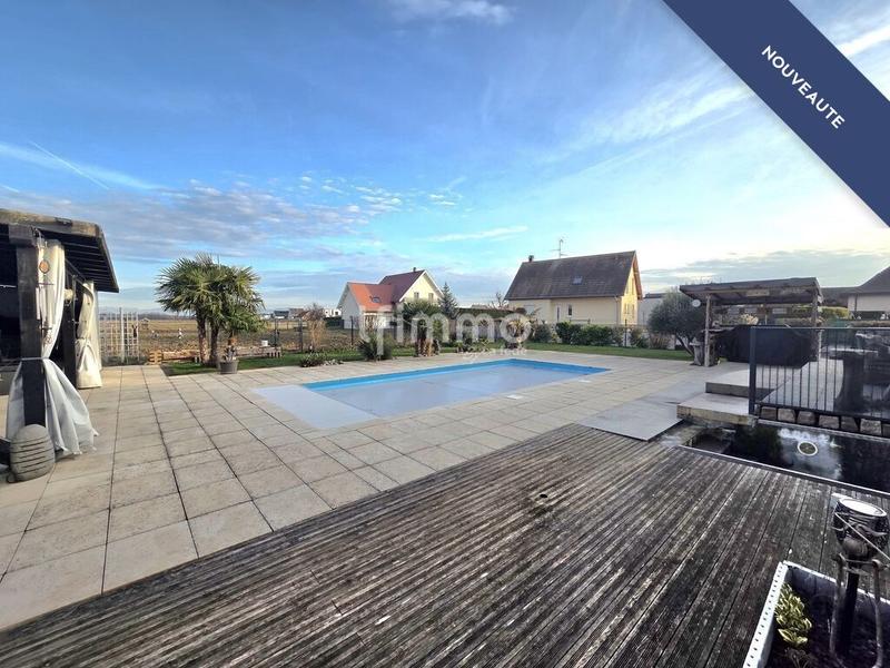 Maison - 198 m² - 7 pièces