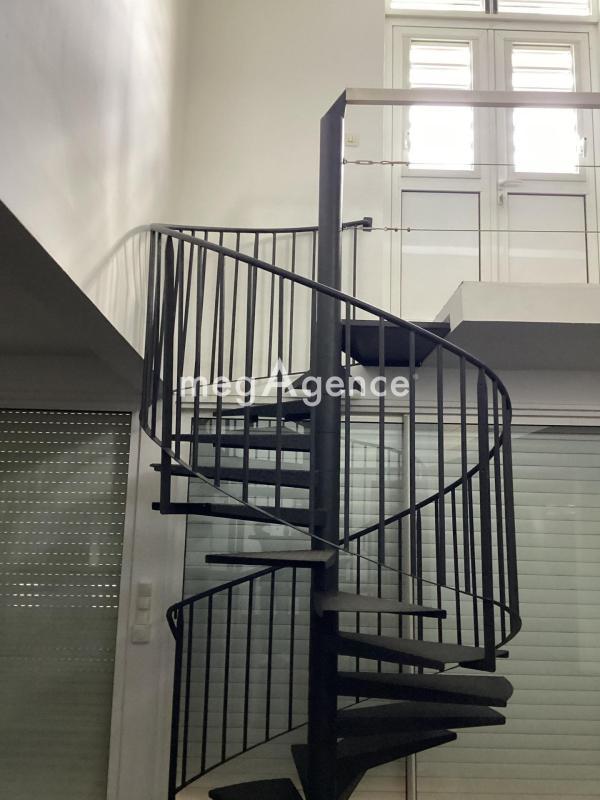 Maison - 165 m² - 4 pièces