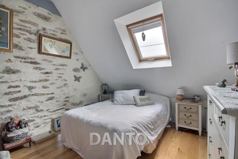 Maison - 175 m² - 7 pièces