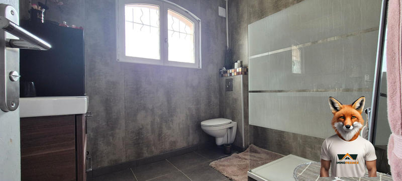 Maison traditionnelle - 201 m² - 8 pièces