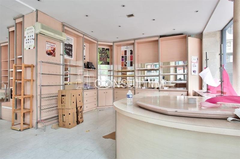 Local commercial - 101 m²