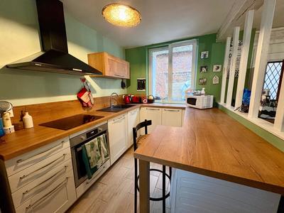 Maison - 87 m² - 4 pièces