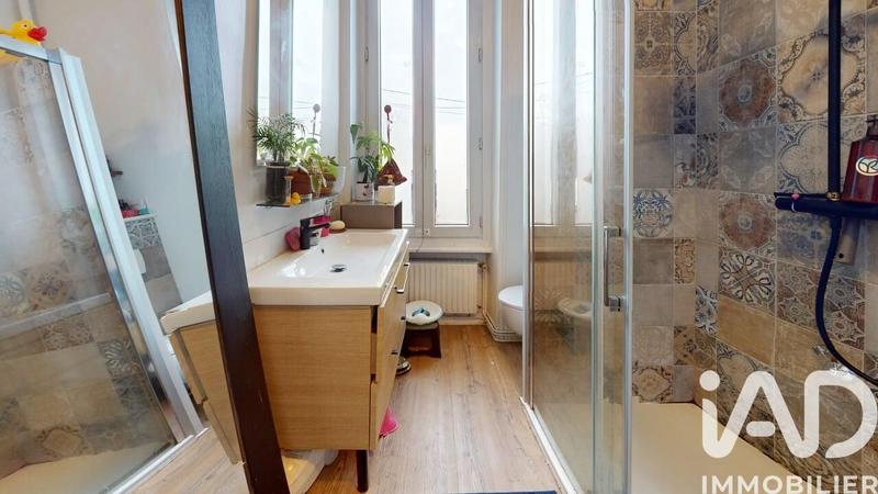 Maison - 85 m² - 5 pièces