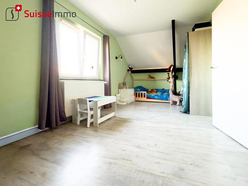 Maison - 97 m² - 5 pièces