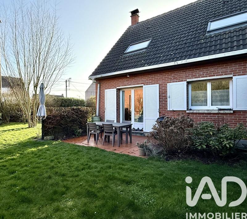 Maison - 95 m² - 4 pièces