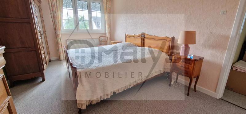 Maison - 165 m² - 6 pièces