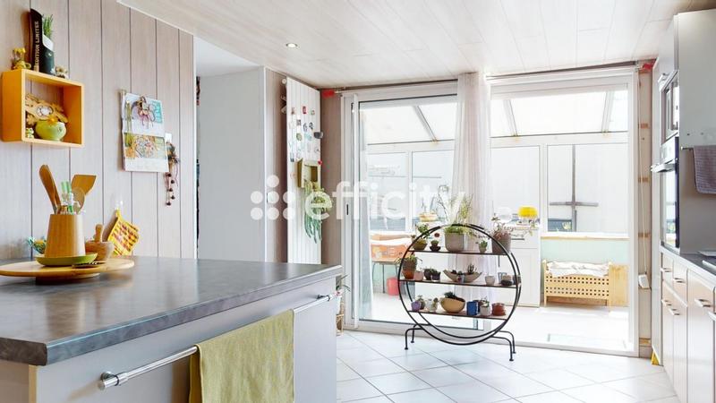 Maison - 160 m² - 6 pièces