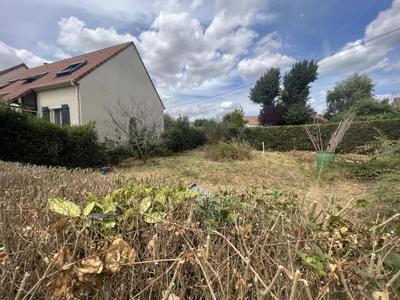 Terrain constructible - 235 m²