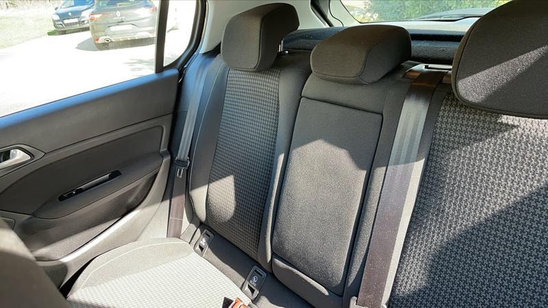 Peugeot 308 1.5 BlueHDi 130 Eat8 Active