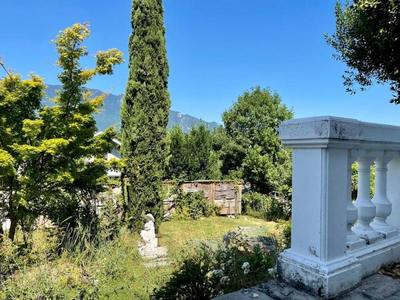 Maison - 177 m² - 7 pièces