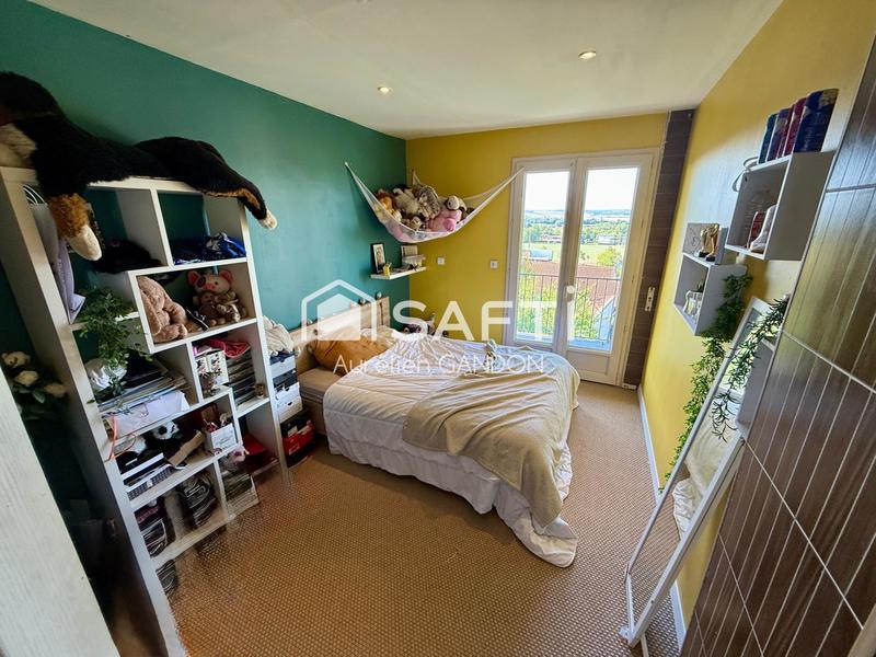 Maison - 145 m² - 5 pièces