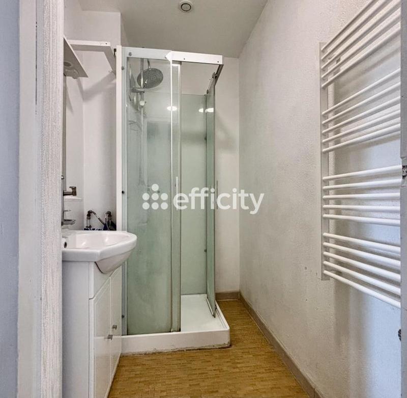 Villa - 260 m² - 10 pièces