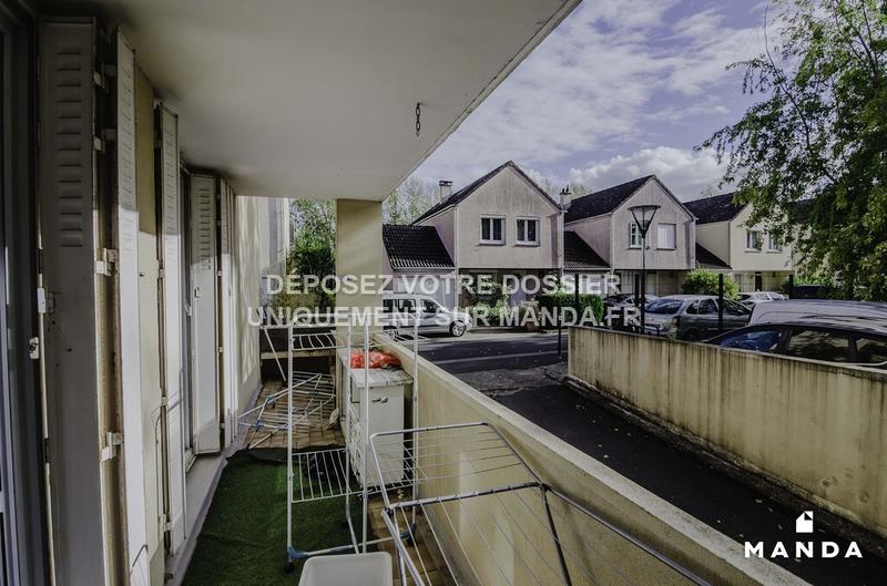 Chambre - 10 m² - 4 pièces