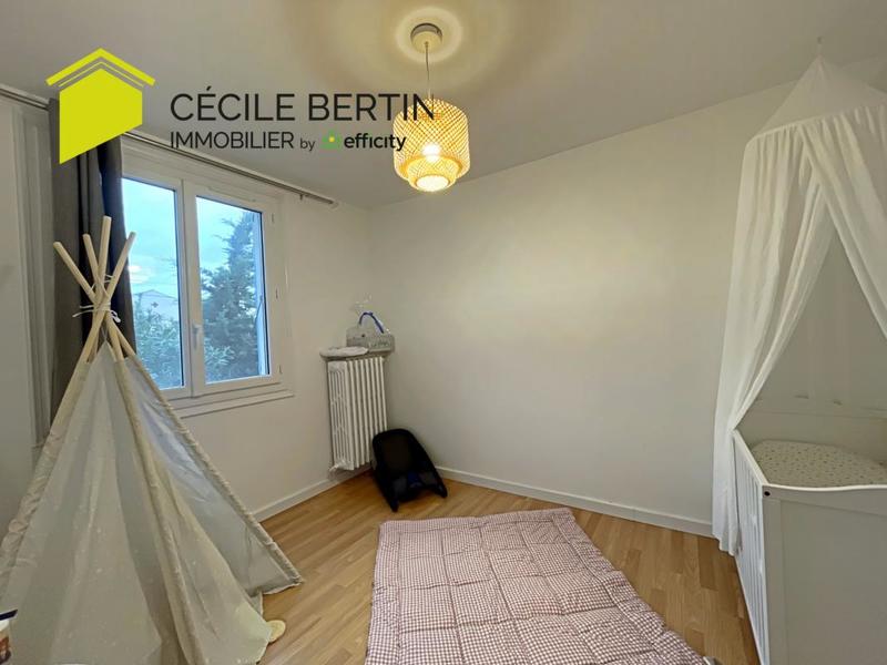 Maison - 76 m² - 4 pièces