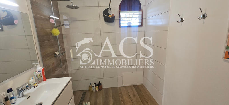 Maison - 122 m² - 5 pièces