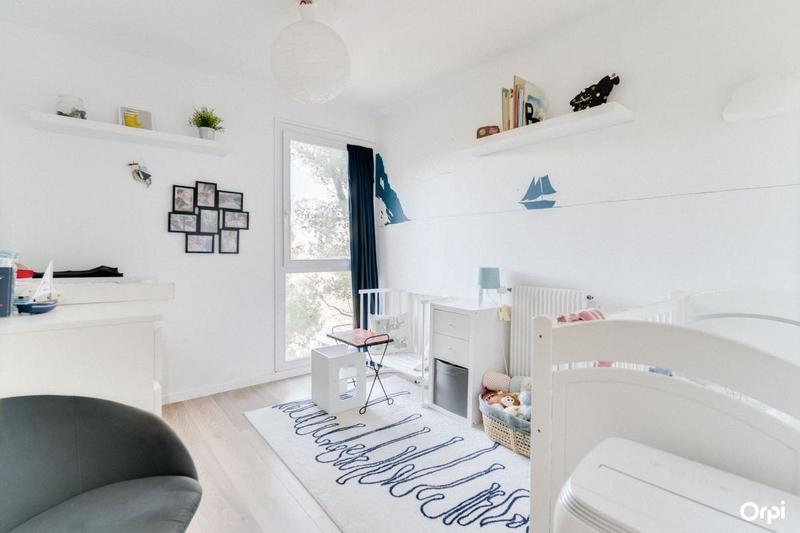 Appartement - 84 m² - 5 pièces