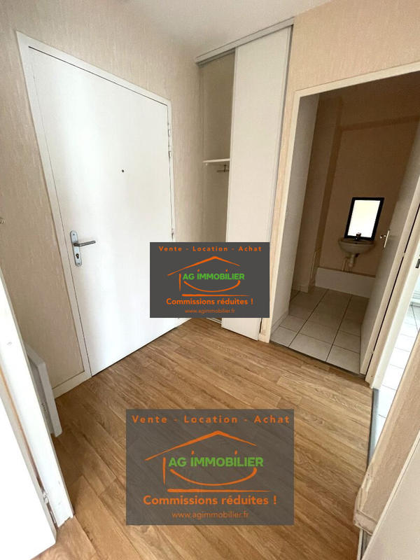 Appartement - 90 m² - 3 pièces