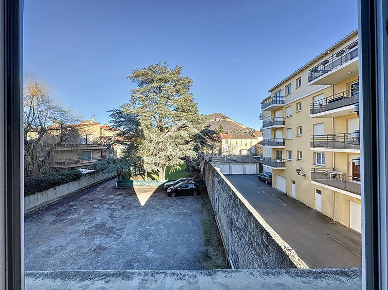 Appartement - 74 m² - 3 pièces