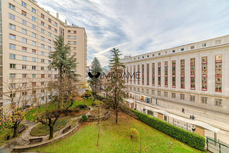 Appartement - 74 m² - 3 pièces